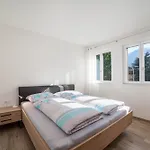 Flora Apartment