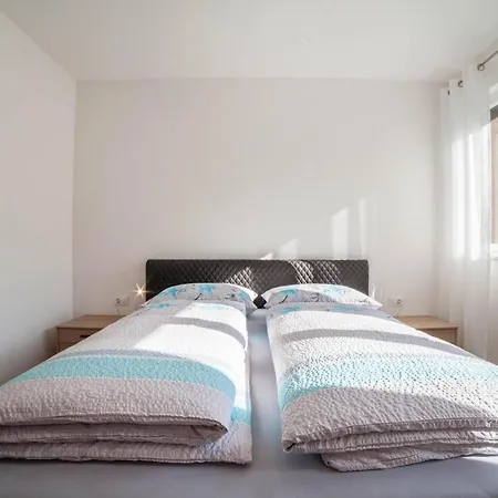 Апартаменти Flora Мерано