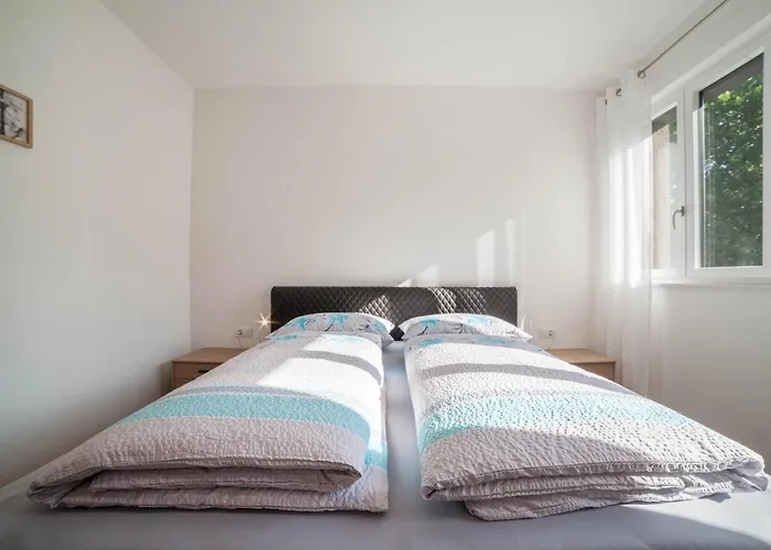 Apartament Flora Meran